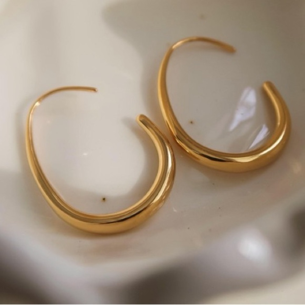 Gold Open Hoop Earrings Minimalist Dainty Earrings (1206) - Picture 3 of 4